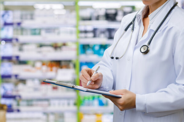 依存症　薬物療法